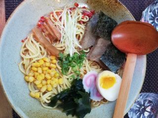 Sakura Ramen