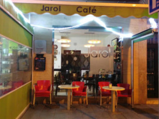 Jarol Cafe