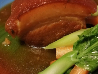 ครัว สจ หม่อง