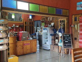 Raunkaew Cafe