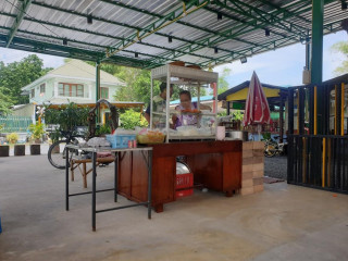 ป้าป๋อง ชวนชิม