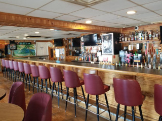 Surfside Tavern