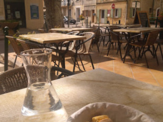 Cafe Du Midi