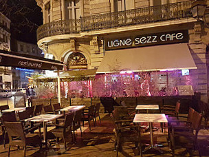 Ligne Sezz Cafe Pizzeria Grill