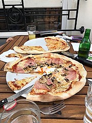 Pizza Chez Nous