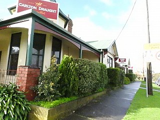 Poowong Hotel