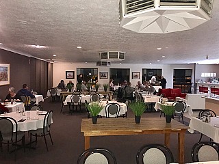 Harry's Restaurant @ Longreach Motor Inn