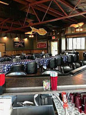 Hirsch's Cedar River Pub