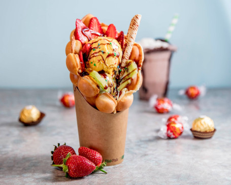 Bubble Waffle With Ice Cream