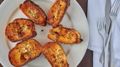 Garlic Bread (Half Dozen)