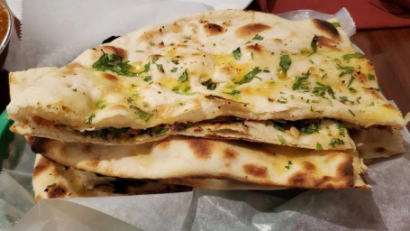 B-2 Garlic Naan