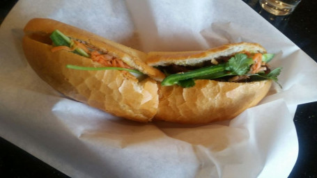 6. Banh Mi Heo Nuong