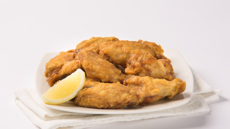 4. Golden Fried Chicken Wings