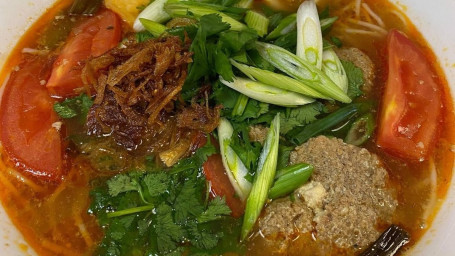 22-Bun Rieu-Crab Paste Tomato Noodle Soup