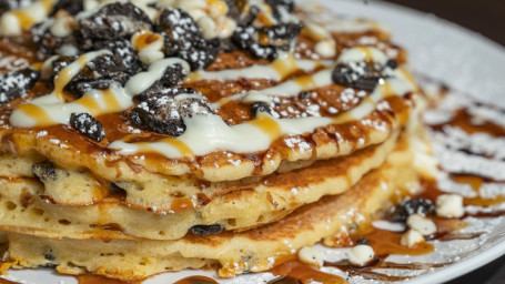 White Chocolate Oreo Pancakes