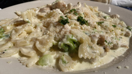 Farfalle Mediterraneo