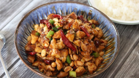 35. Poulet Kung Pao