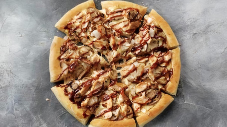 Backyard Bbq Chicken Signature Pizza