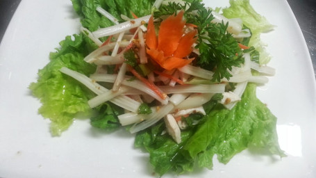 10. Lotus Rootlets Salad With Shrimp Or Chicken