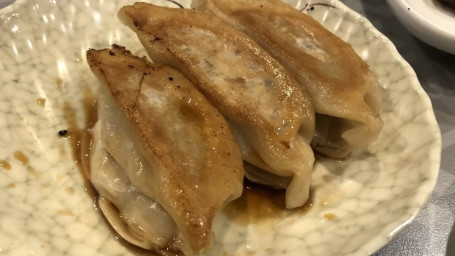 078. Gyoza (6 Pieces)