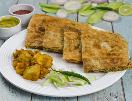 Chicken Egg Mughlai Paratha With Aloo Dum (1 Pc)