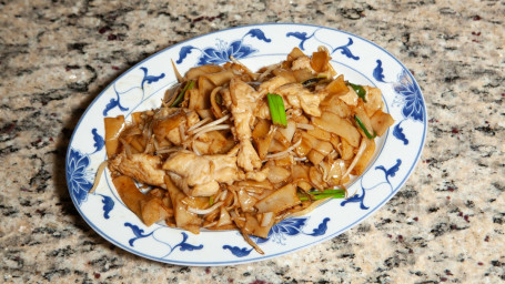 Chicken Chow Fun (Dry)