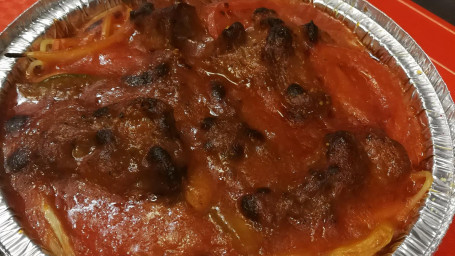 Baked Pork Chop With Tomato Sauce On Rice Or Spaghetti (Jú Jiā Zhī Zhū Bā Fàn Yì Fěn