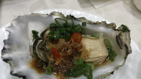 75. Bái Zhuó Jiè Lán Vegetable With Oyster Sauce