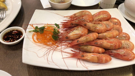 87. Jīn Shā Xiā Qiú Prawn With Salted Egg Yolk