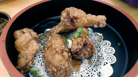 K-Pop Fried Chicken Wings