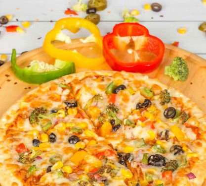 6 Classic Veggie Pizza