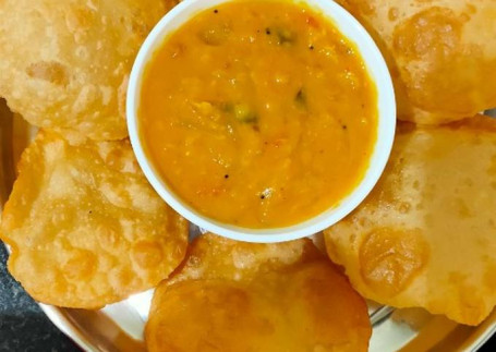 Chole Poori [2Pieces]