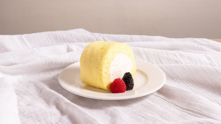 6. Japanese Original Roll Cake