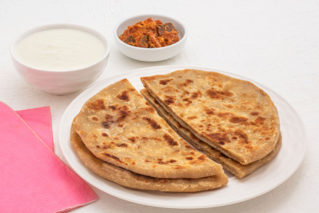 Aloo Pyaaz Paratha With Curd And Pickle