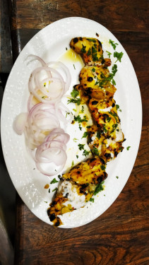 Chicken Zafrani Malai Tikka