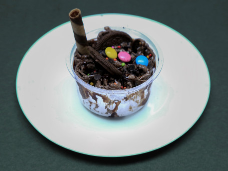 Chocolate Oreo Biscuit Ice Cream