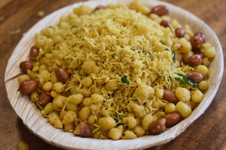 Tirunelveli Garlic Mixture (500 Gms)