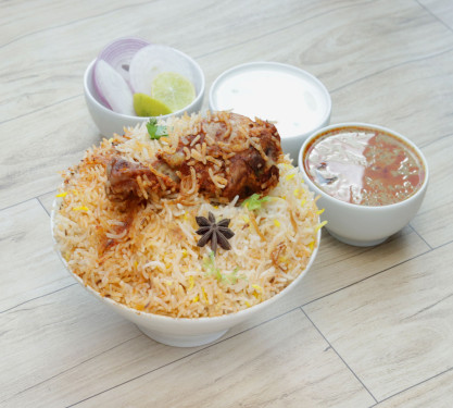 Chicken Biryani With Chicken Curry