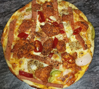 Chicken Fusion Mix Pizza