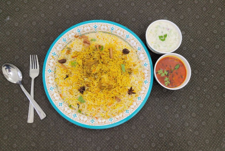 Hyderabadi Chicken Dum Biryani Serves 1