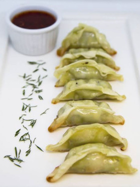 Chicken Hot Basil Dumpling 5Pcs [Steamed]