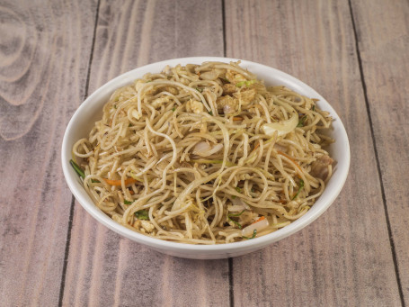 Egg Chow Mein With Hakka