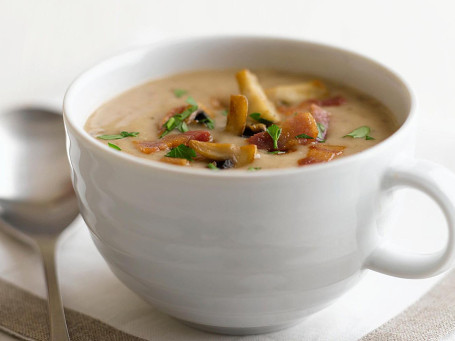 Crab Meat With Fresh Mushroom Soup