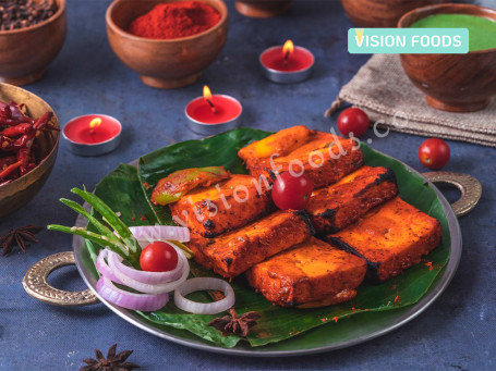 Classic Paneer Tikka (6 Pieces)