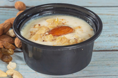 Steamed Yoghurt With Raisins And Nuts (Regular)