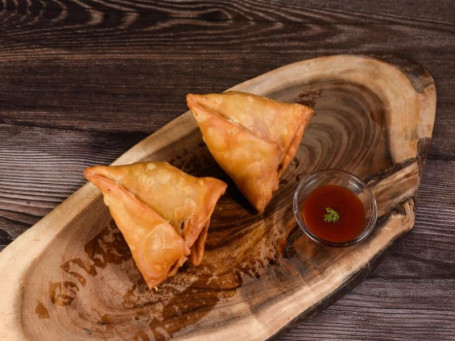 Mutton Keema Singhara Samosa