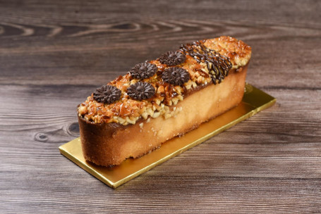 Caramelized Nuts Honey Tea Cake