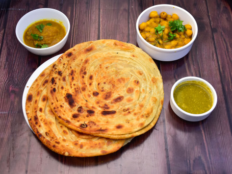 2 Laccha Paratha Channa Masala Or Aloo Dum Chutney Or Pickle