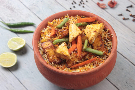 Sabji Matka Biryani Serve 3 Person