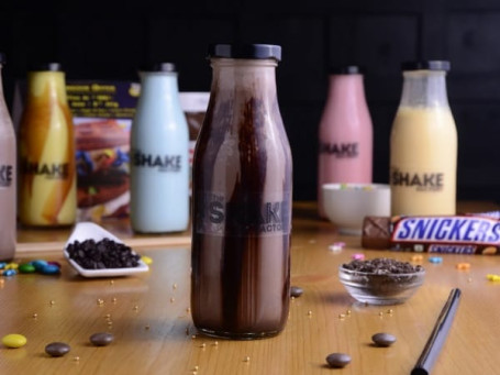 Milk-Shake Épais Au Chocolat Et Au Caramel